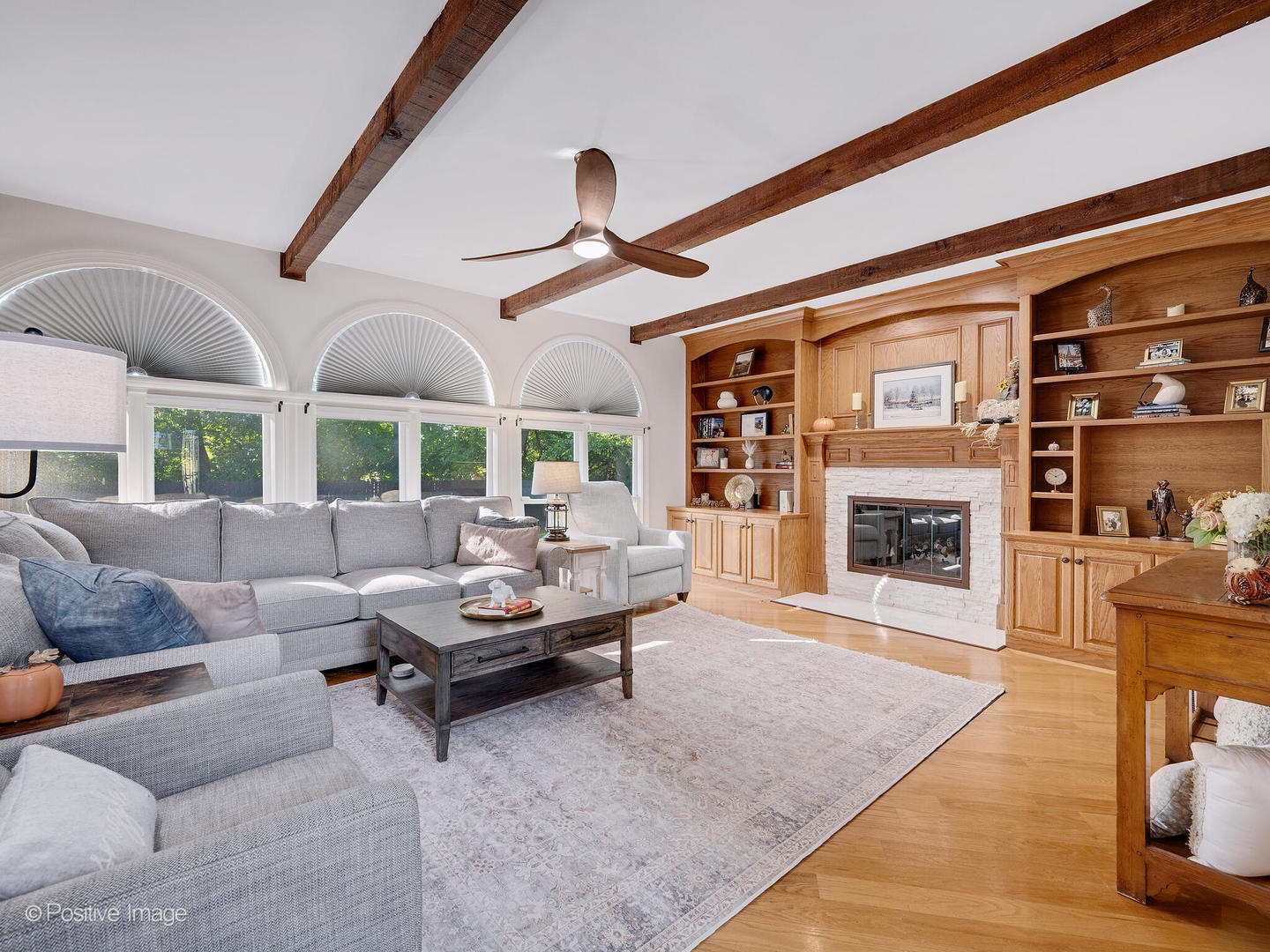 360 Long Oak Drive, West Chicago, IL 60185