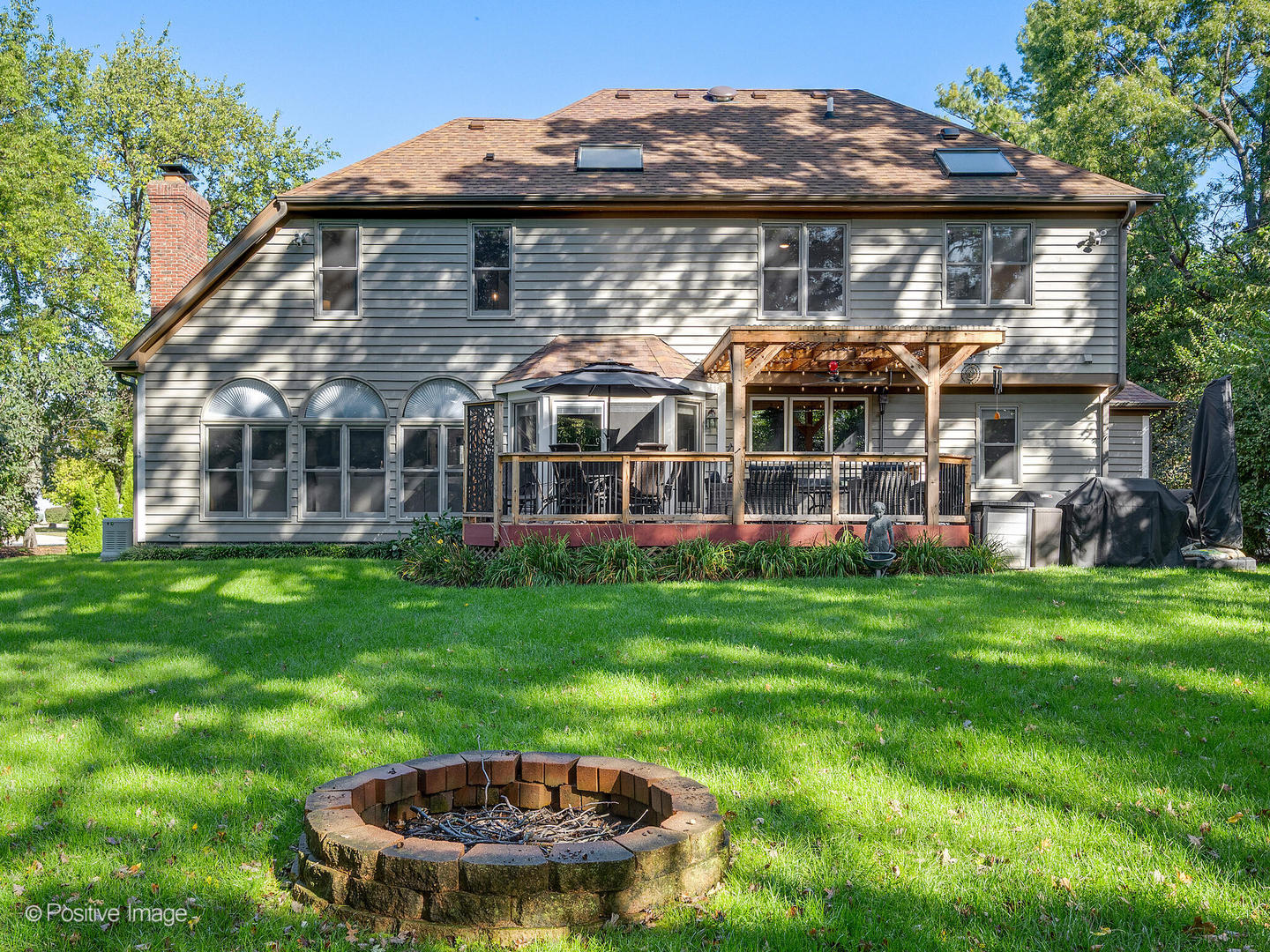360 Long Oak Drive, West Chicago, IL 60185