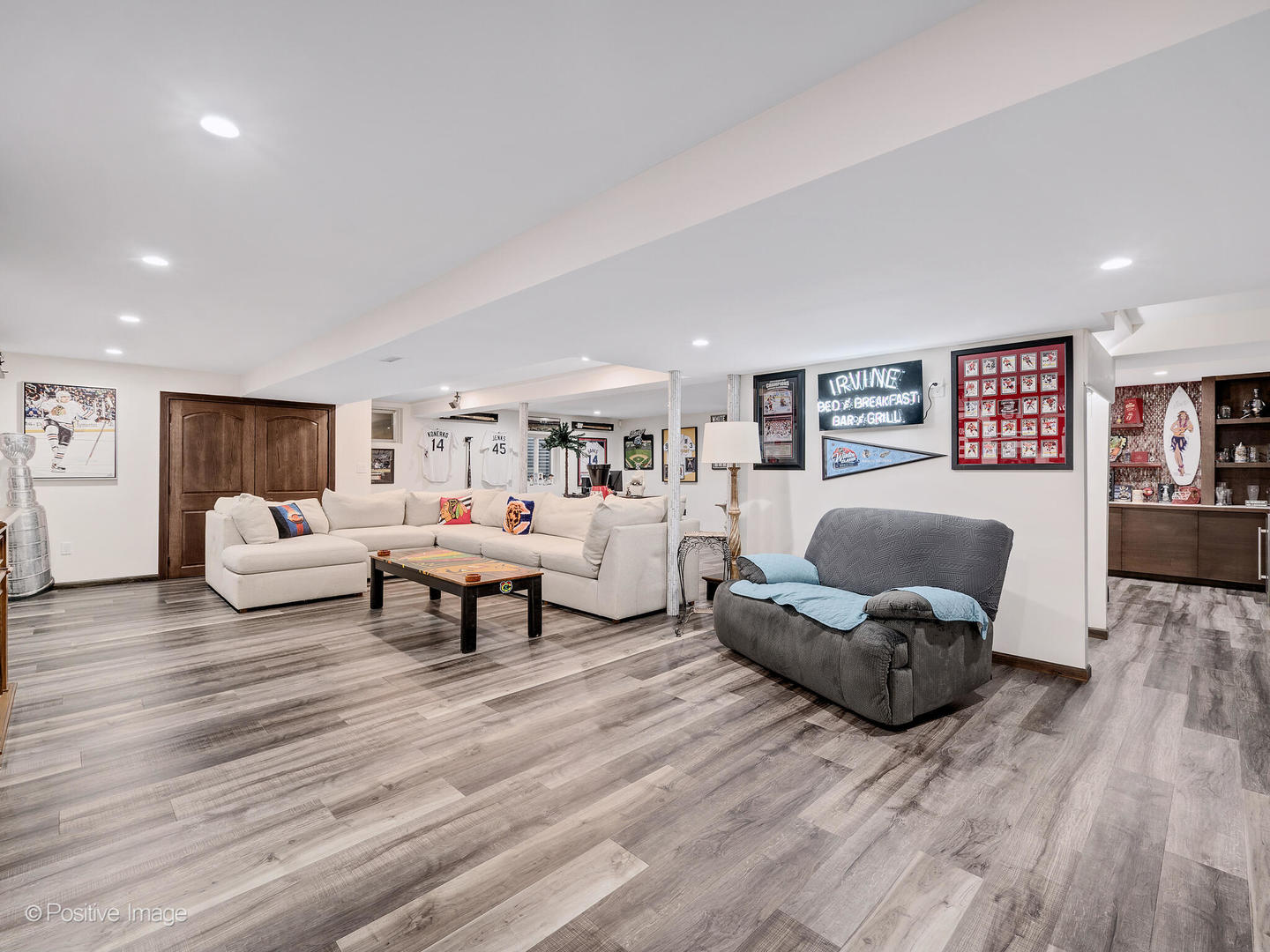 360 Long Oak Drive, West Chicago, IL 60185