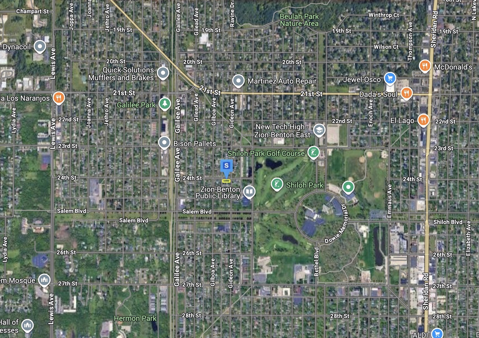 2400 Gideon Avenue, Zion, IL 60099