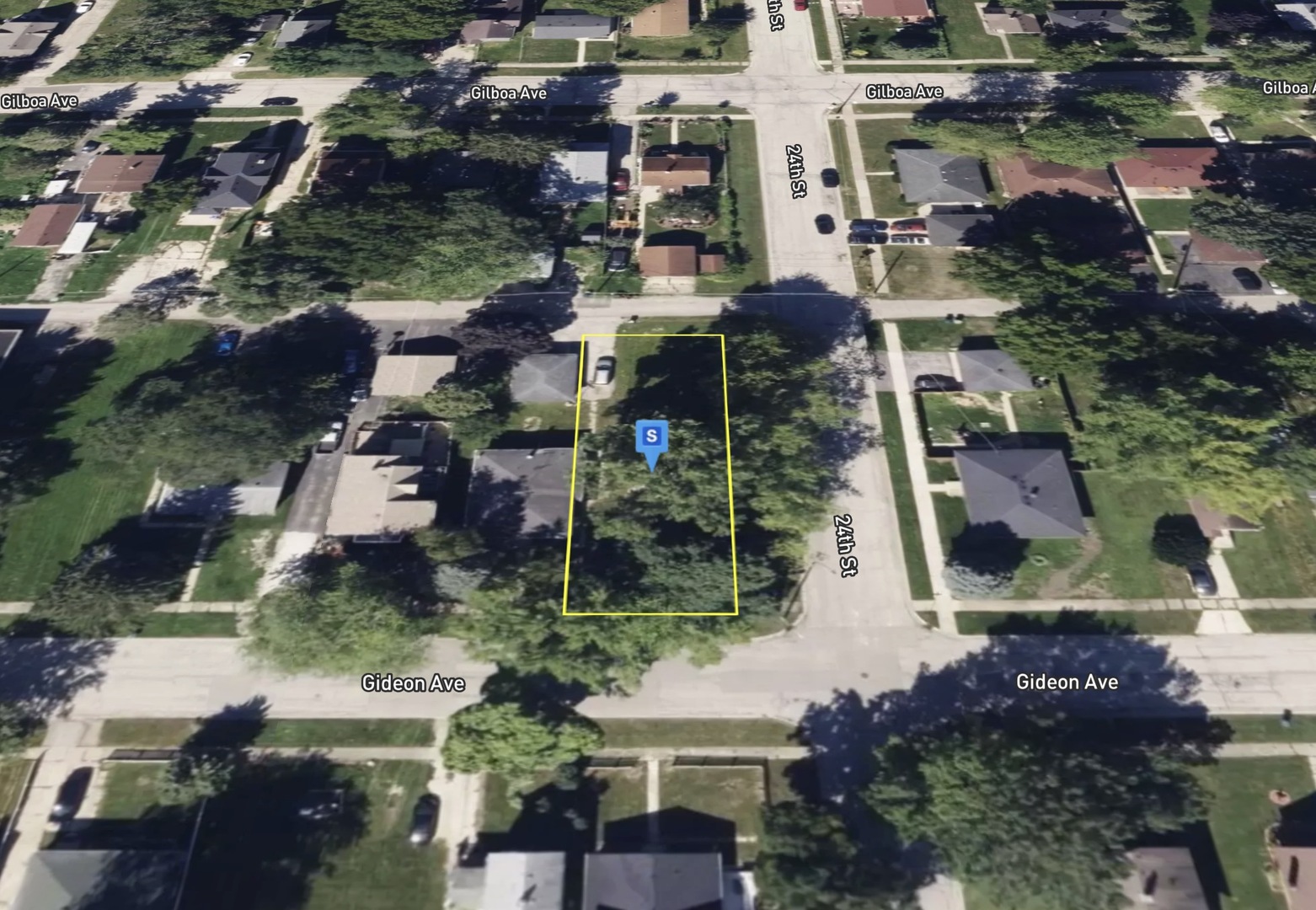 2400 Gideon Avenue, Zion, IL 60099