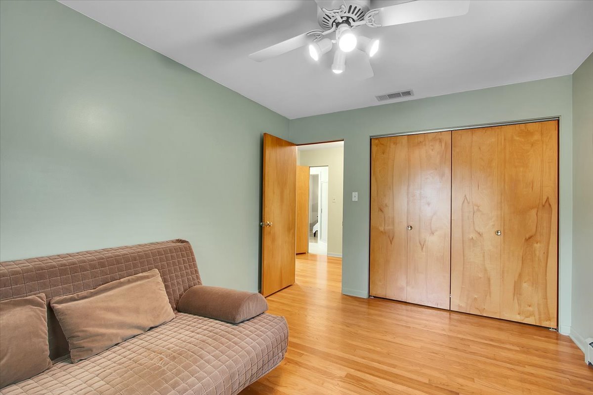 443 S Lombard Road, Itasca, IL 60143