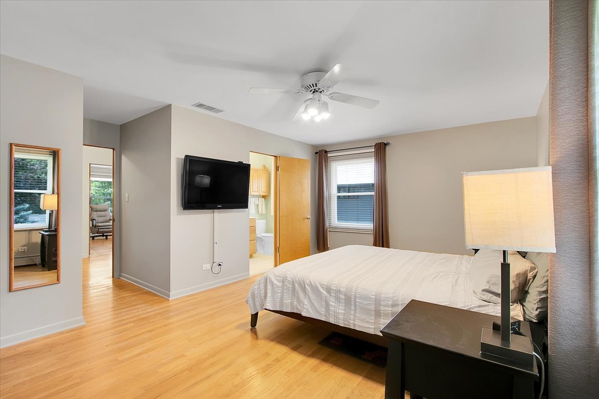 443 S Lombard Road, Itasca, IL 60143