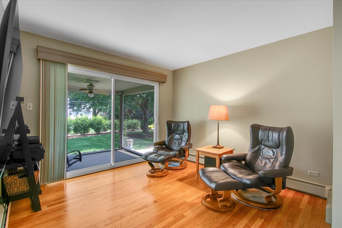 443 S Lombard Road, Itasca, IL 60143