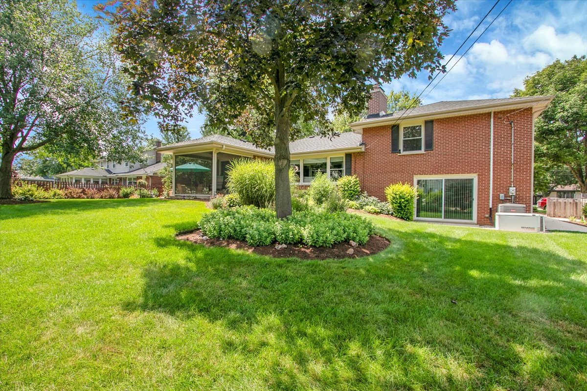 443 S Lombard Road, Itasca, IL 60143