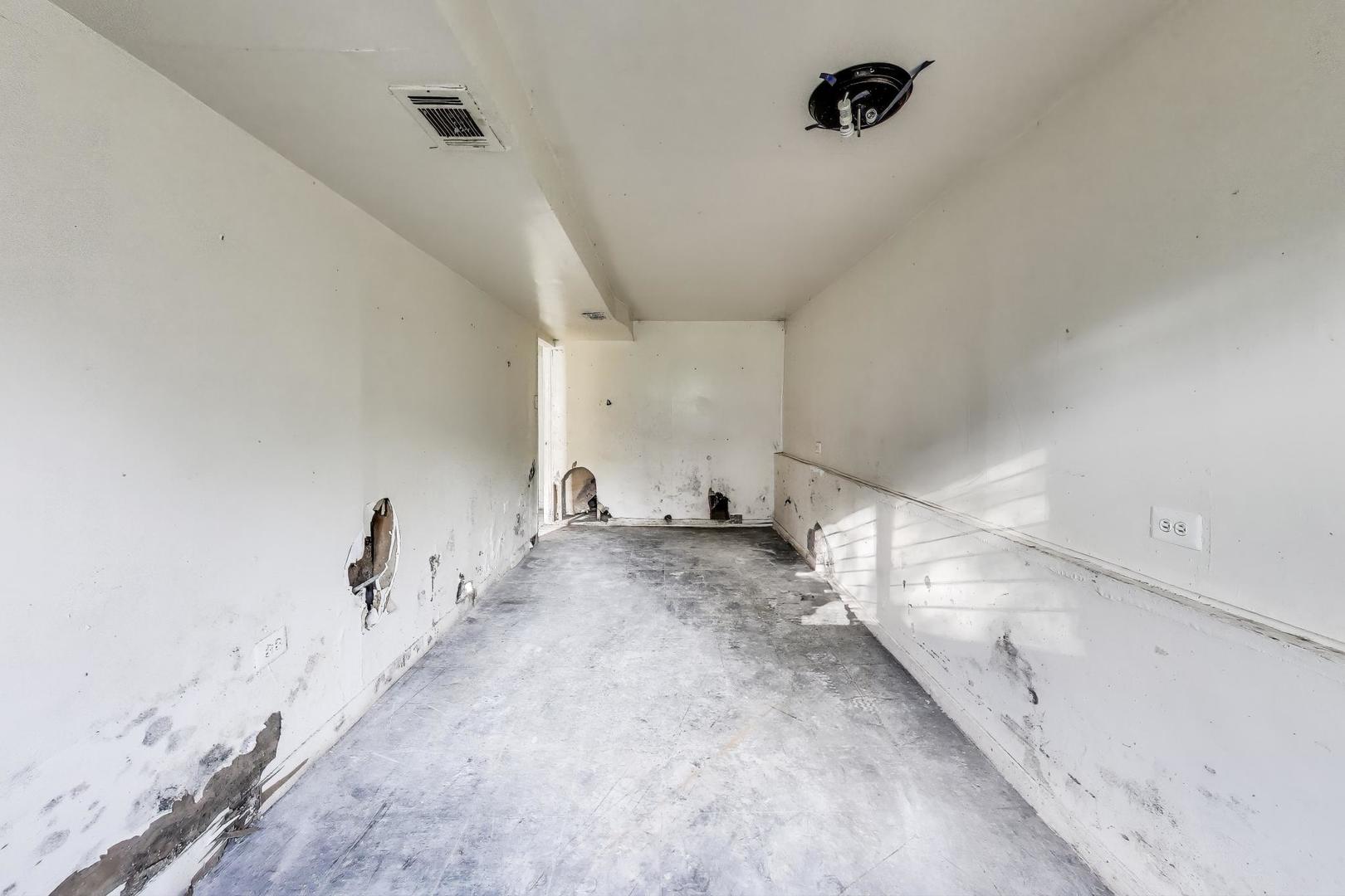 7335 S Morgan Street, Chicago, IL 60621