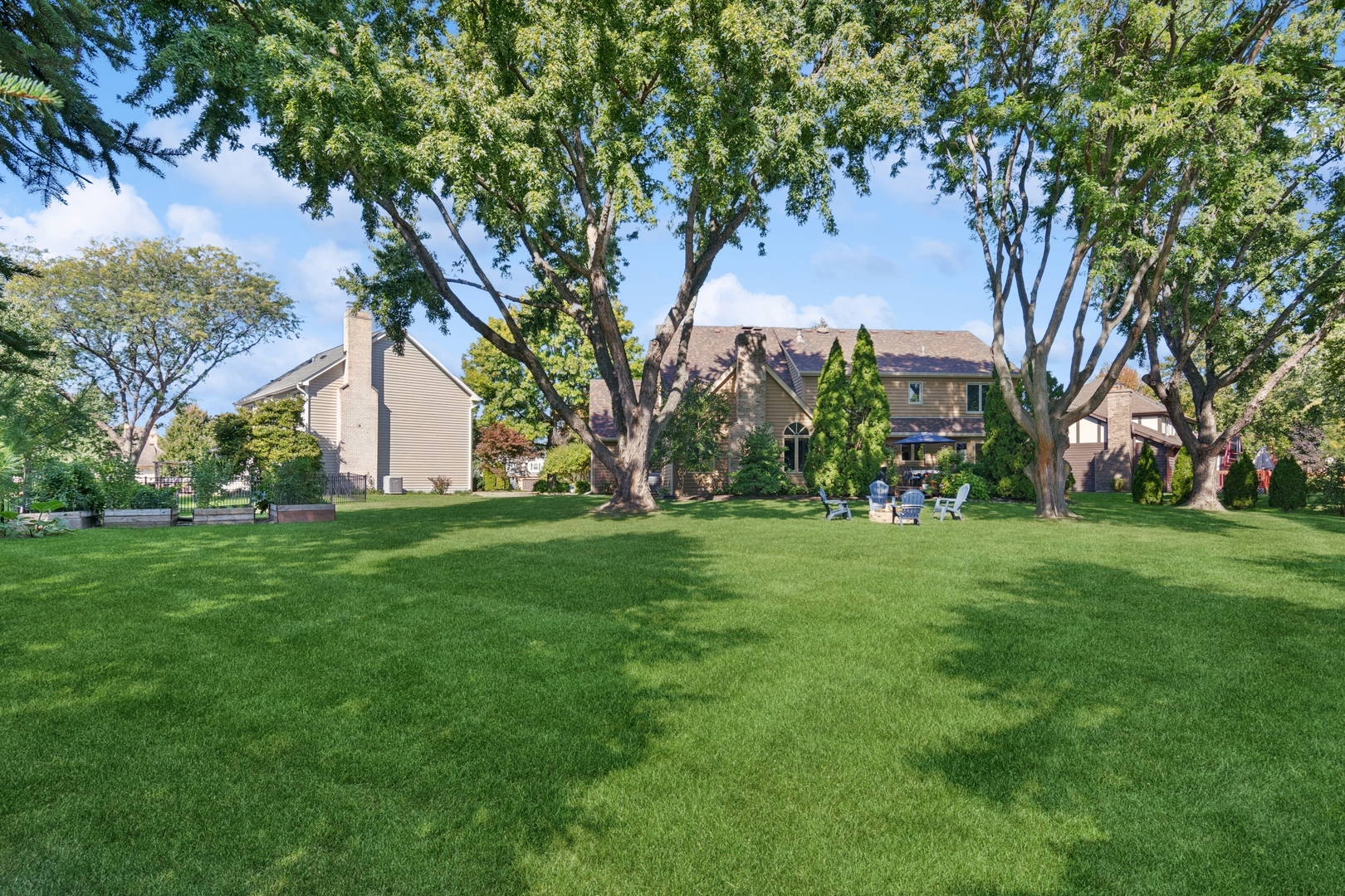 3004 Bennett Drive, Naperville, IL 60564