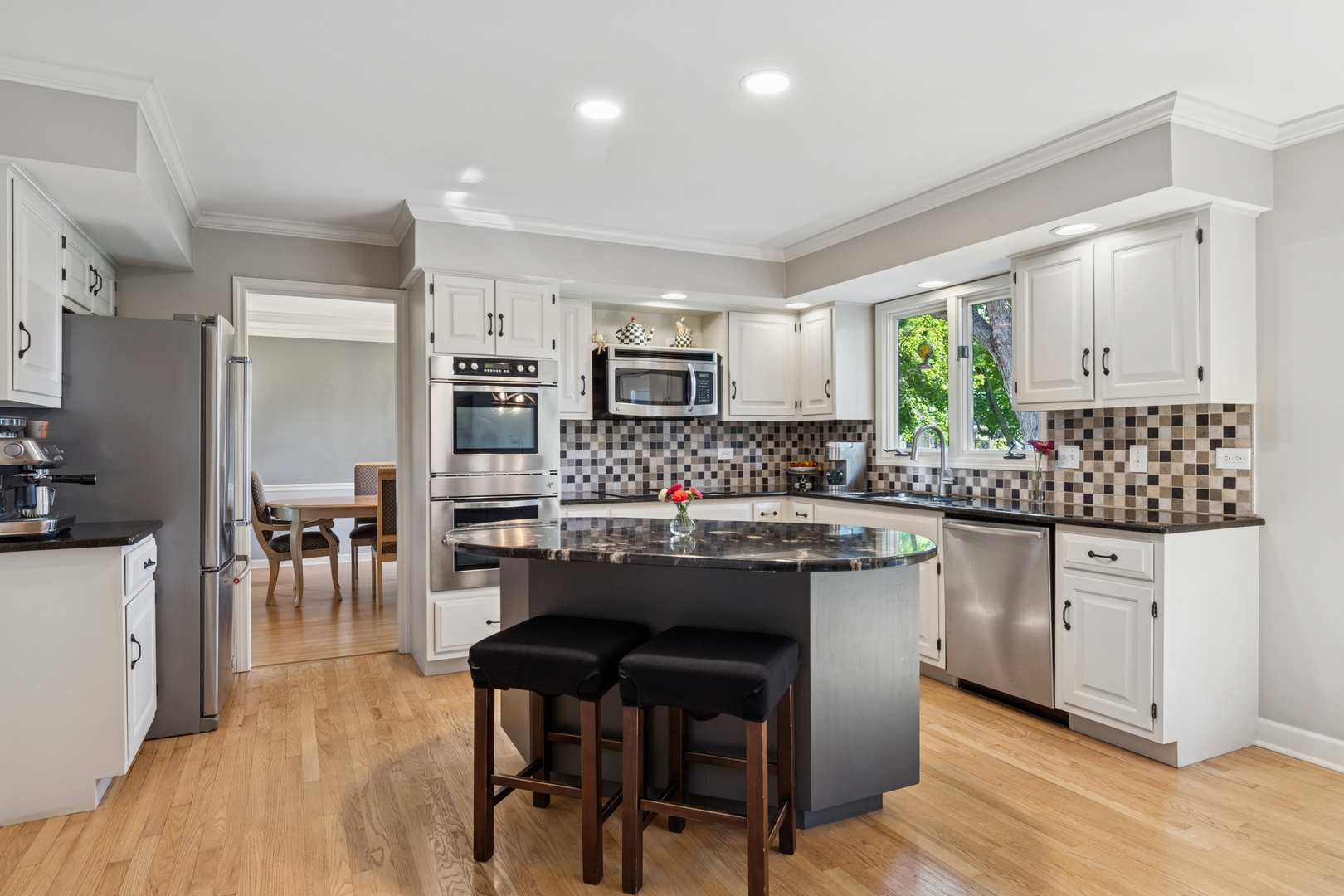 3004 Bennett Drive, Naperville, IL 60564