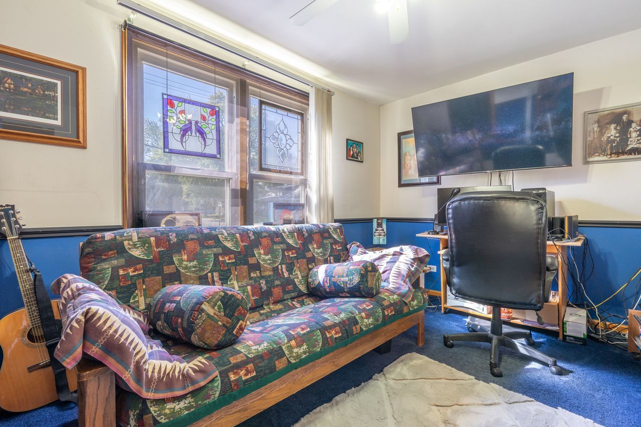 101 N Kinzie Street, Thornton, IL 60476