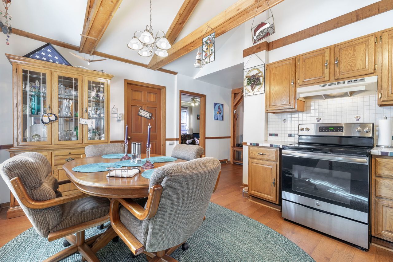 101 N Kinzie Street, Thornton, IL 60476