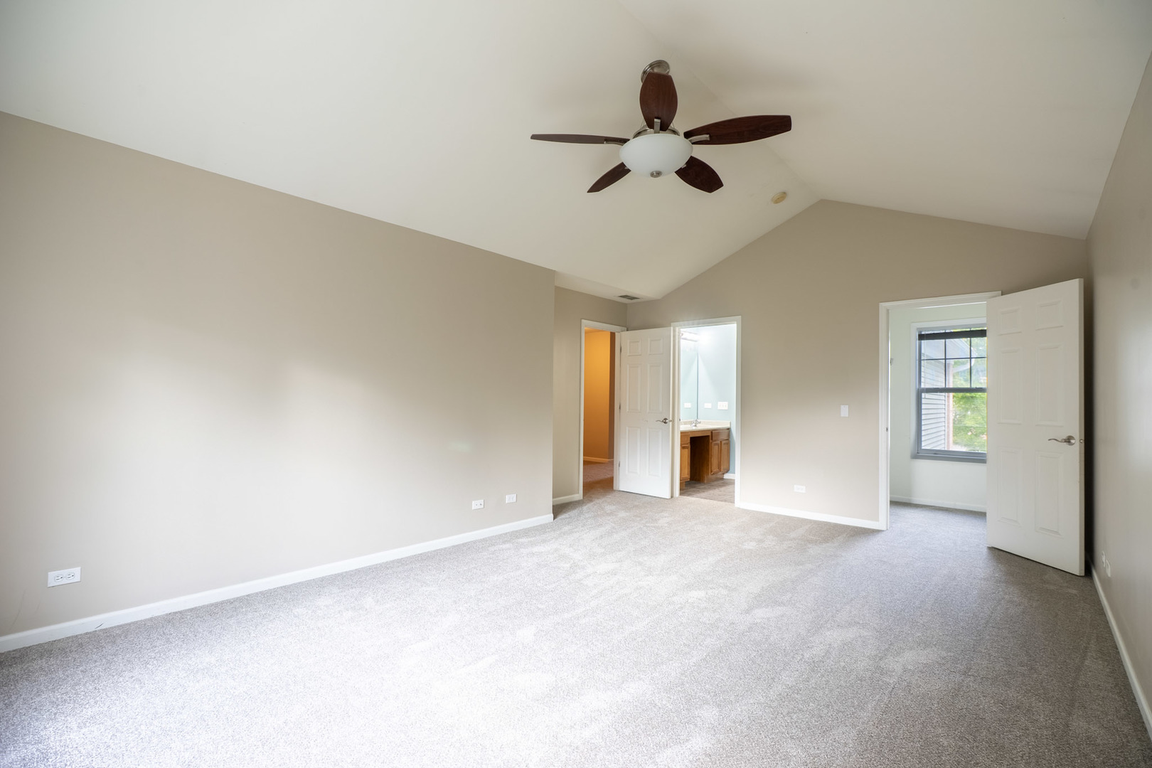 153 Orchards Pass, Bartlett, IL 60103