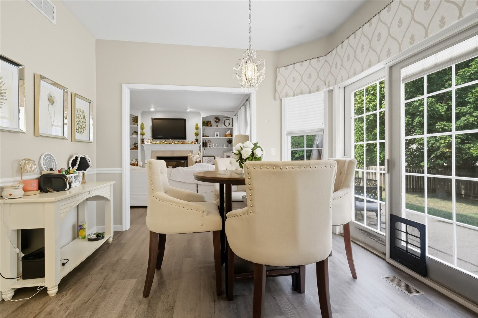 8 Cygnet Crossing, Bloomington, IL 61704