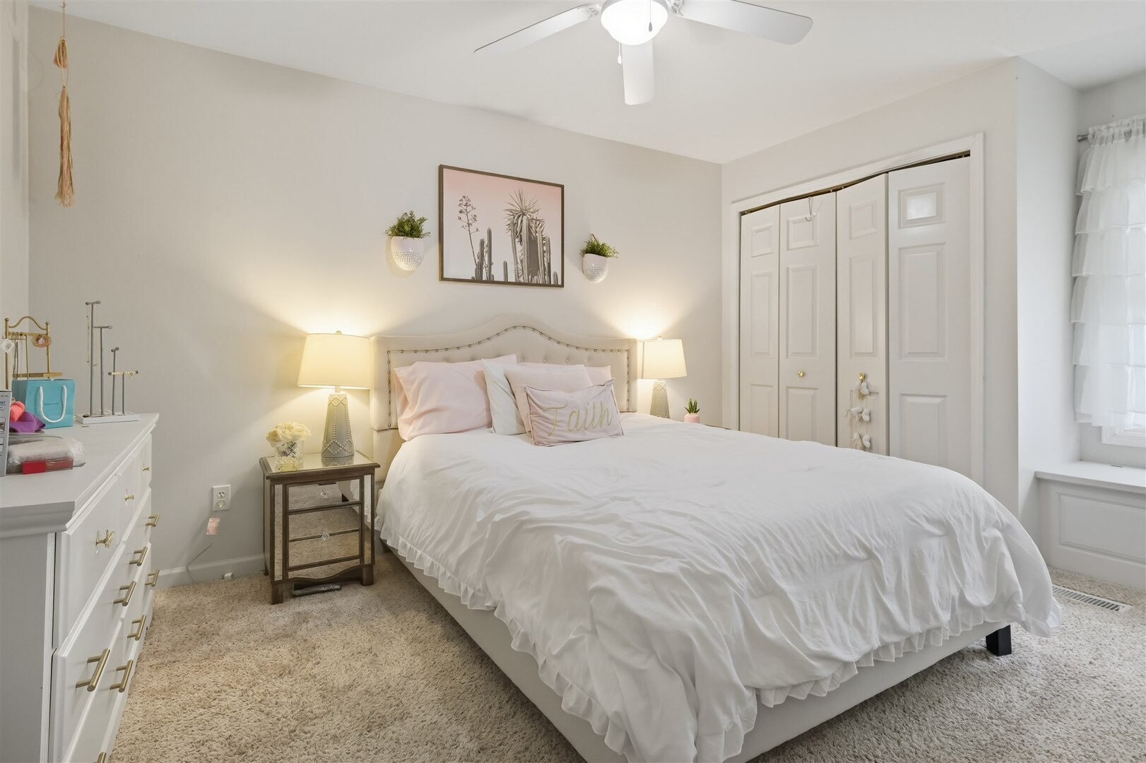 8 Cygnet Crossing, Bloomington, IL 61704