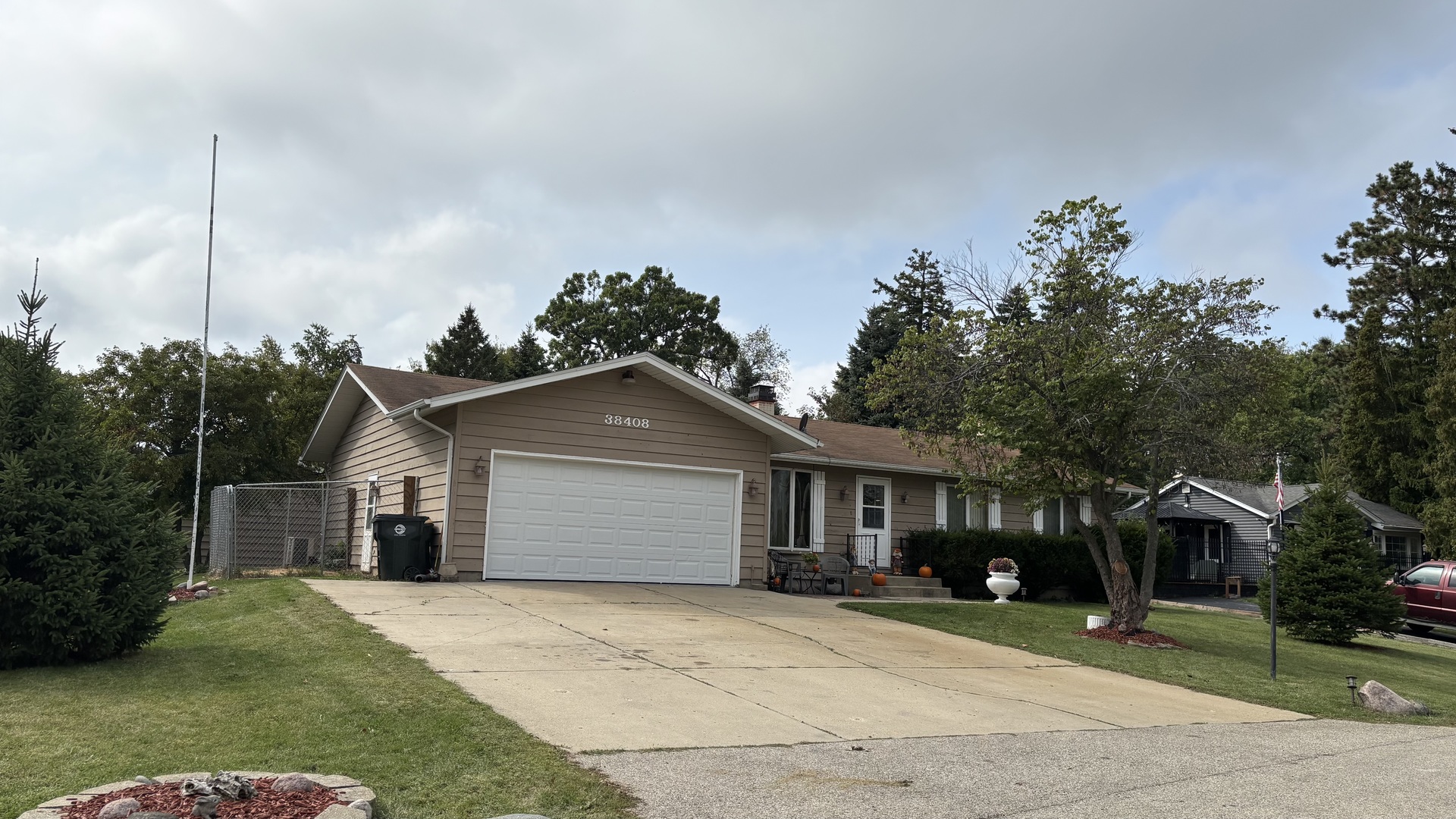 38408 PRIMROSE, Spring Grove, IL 60081