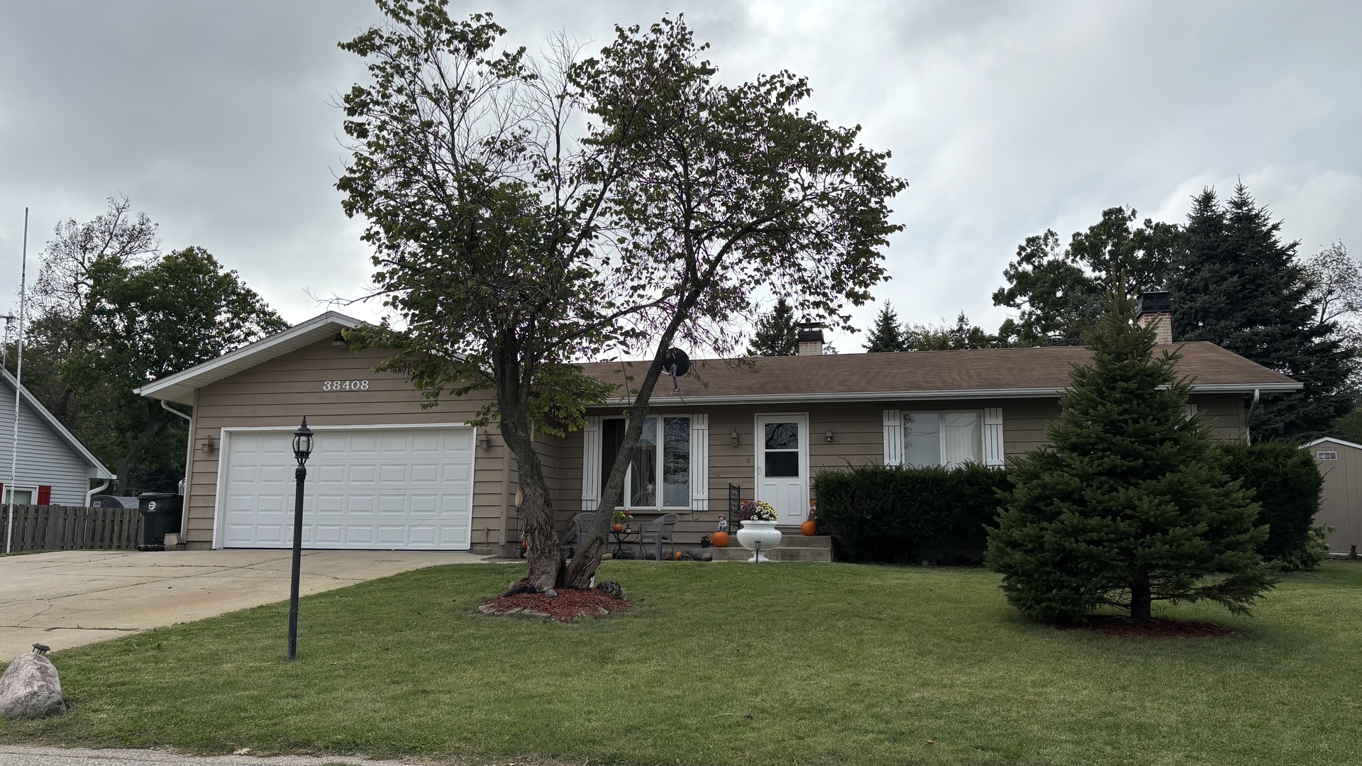 38408 PRIMROSE, Spring Grove, IL 60081