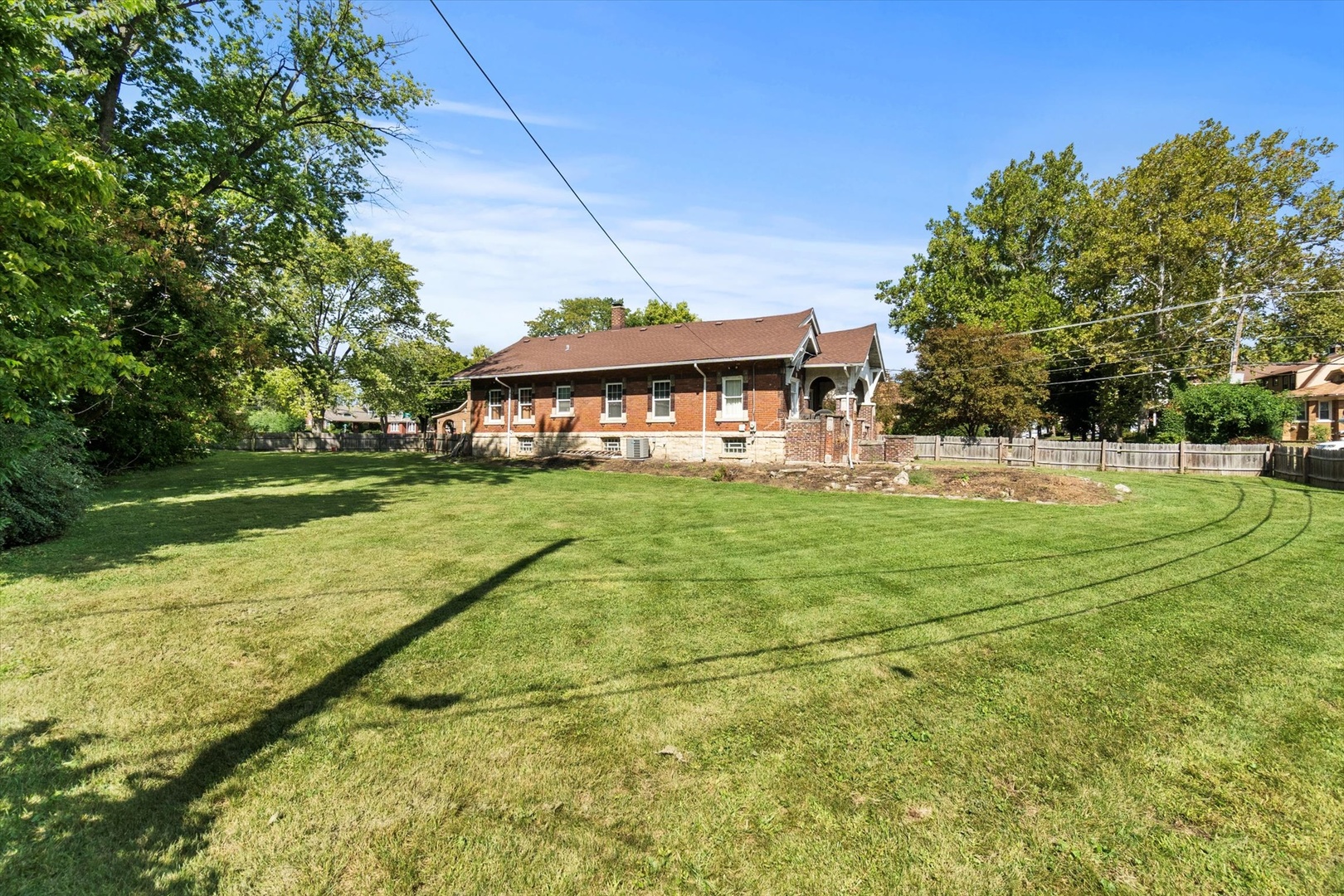 810 W Marion Street, Joliet, IL 60436