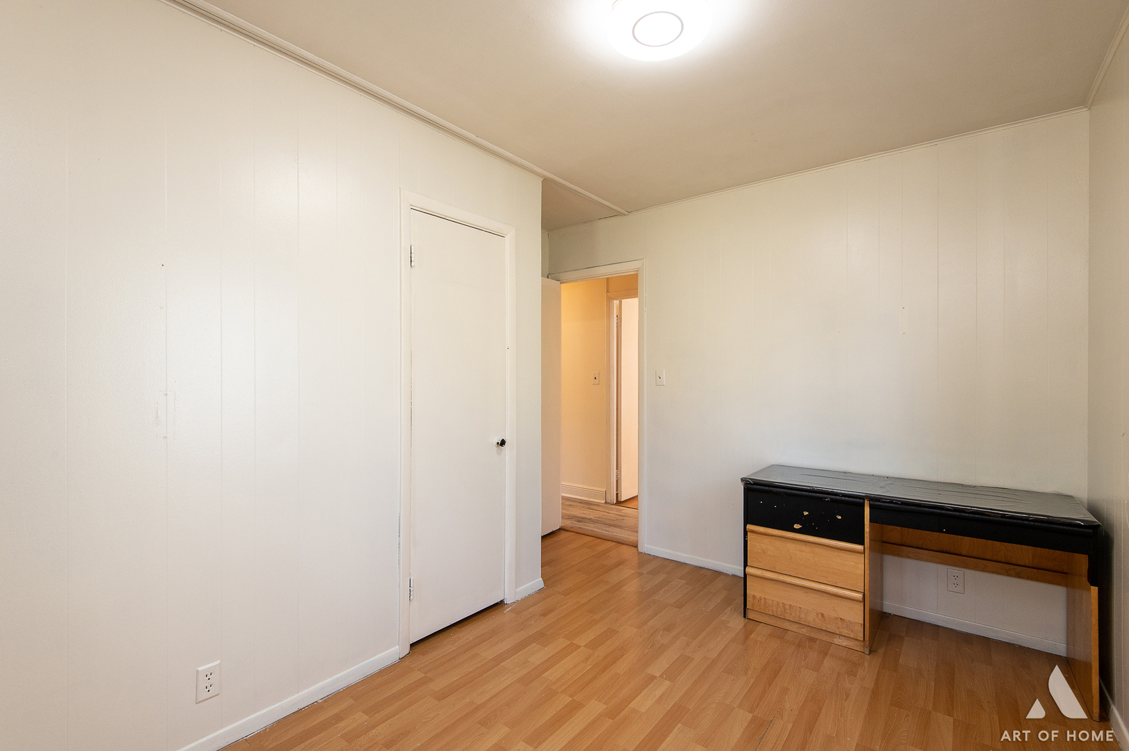 1895 Welwyn Avenue, Des Plaines, IL 60018