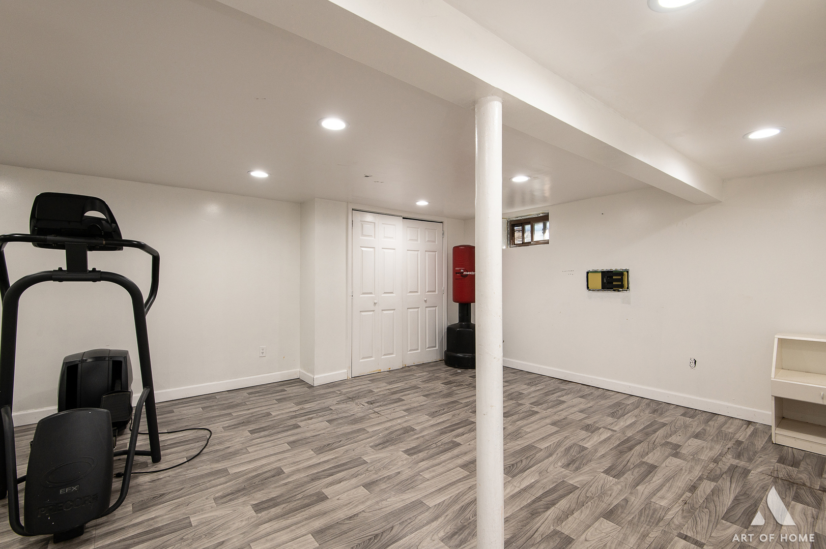 1895 Welwyn Avenue, Des Plaines, IL 60018