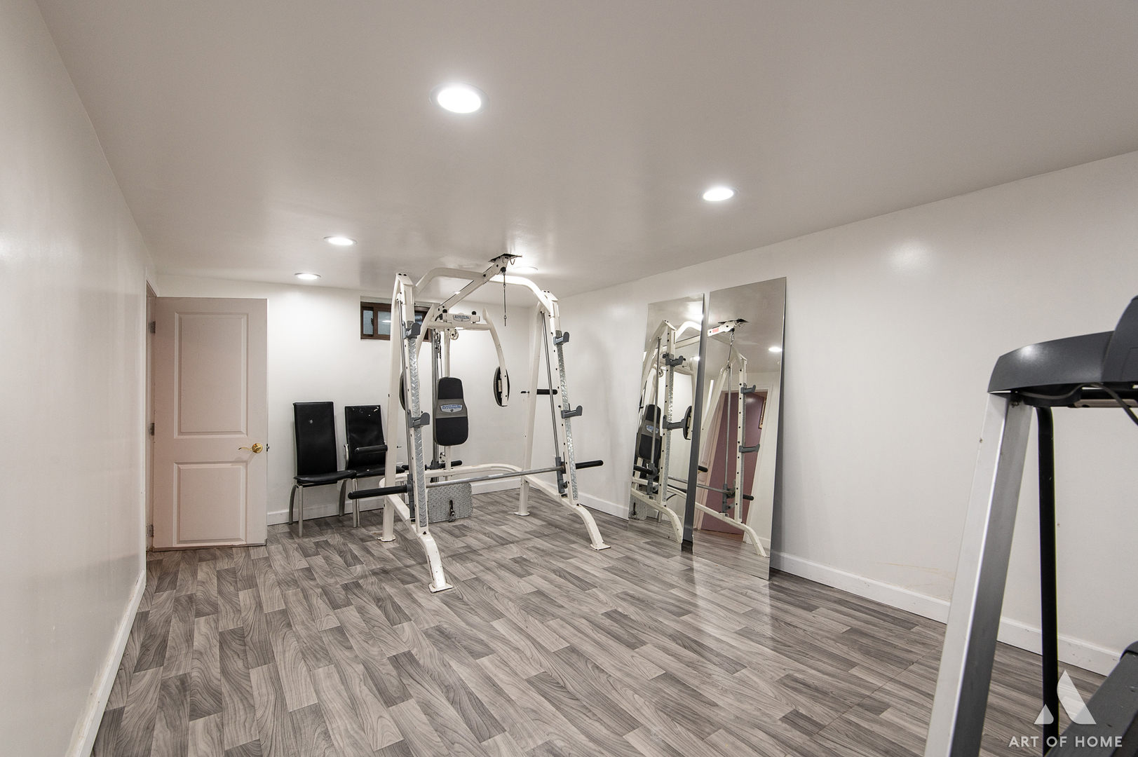 1895 Welwyn Avenue, Des Plaines, IL 60018