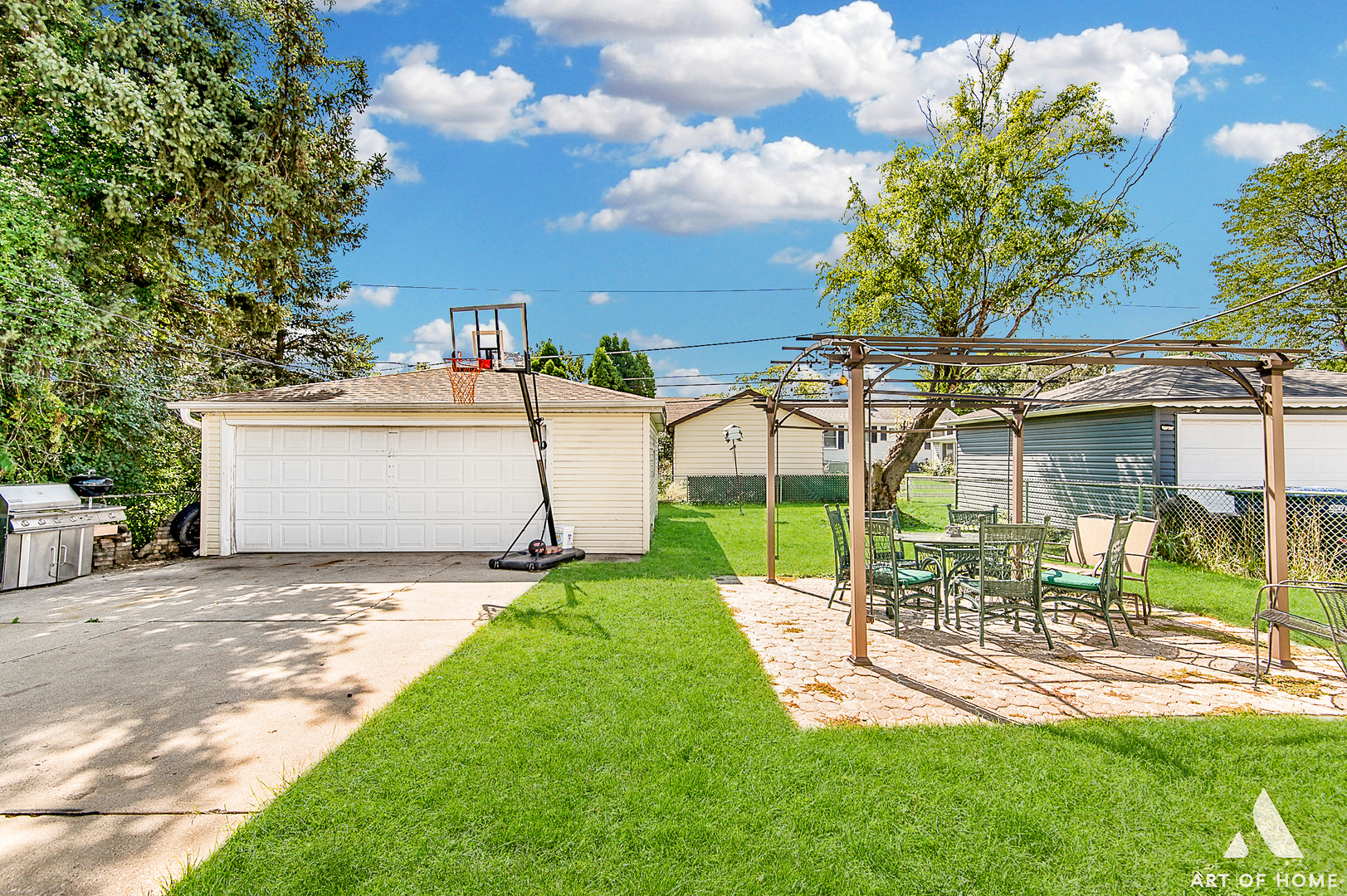 1895 Welwyn Avenue, Des Plaines, IL 60018