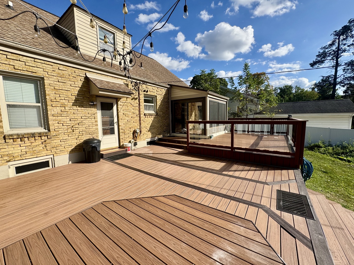 518 Clark Street, Elgin, IL 60123