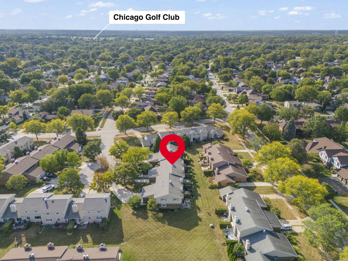 849 Queenswood Court, Wheaton, IL 60189