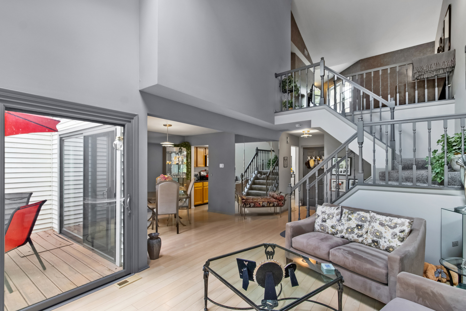 966 N Auburn Woods Drive, Palatine, IL 60067