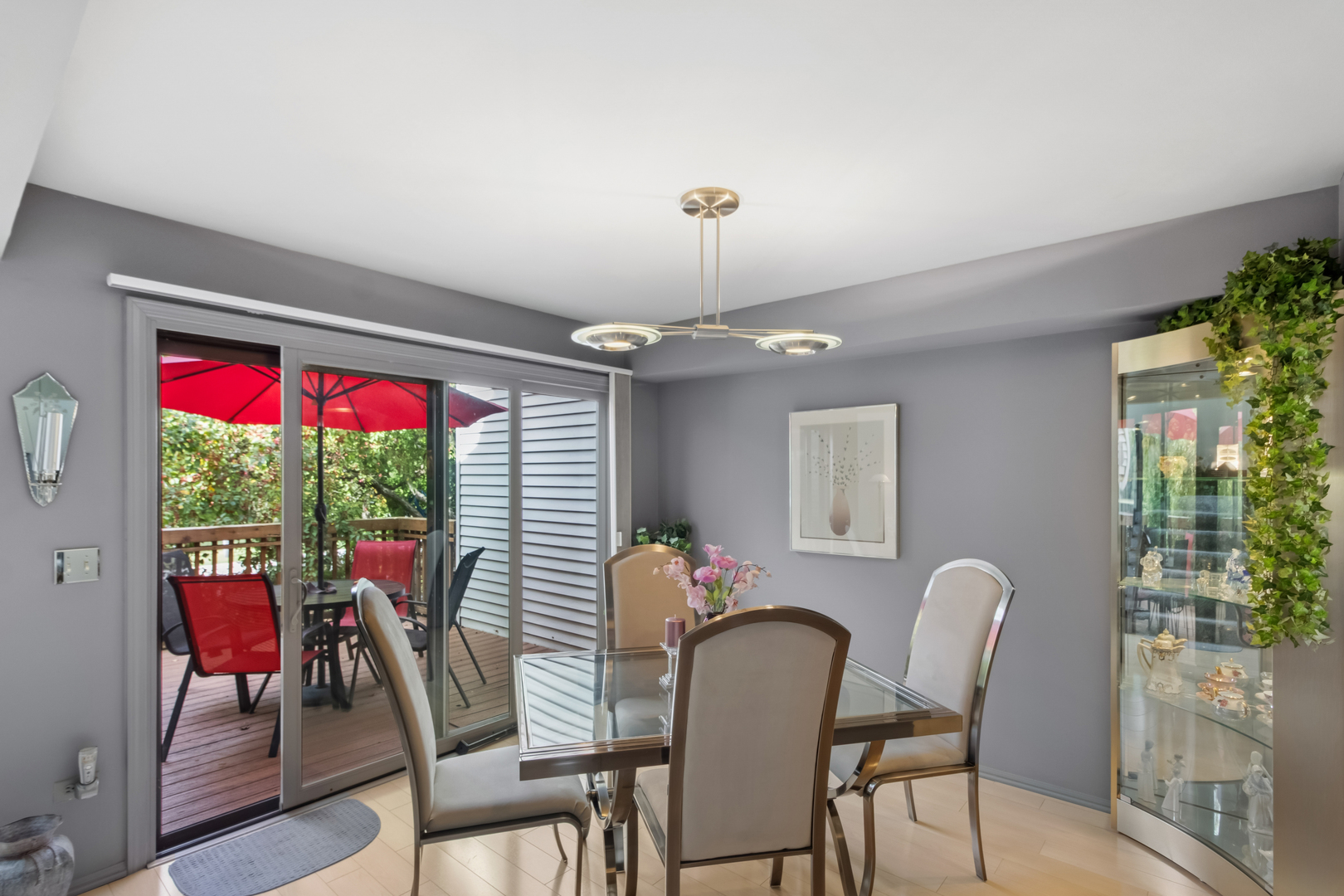 966 N Auburn Woods Drive, Palatine, IL 60067