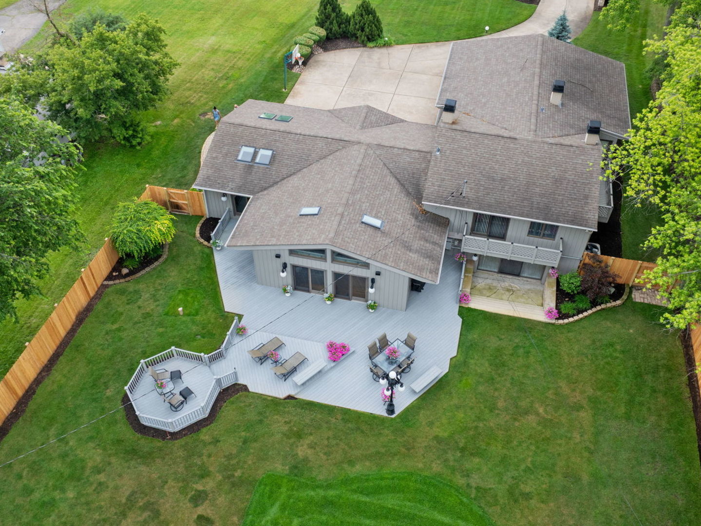 19W040 22nd Street, Lombard, IL 60148