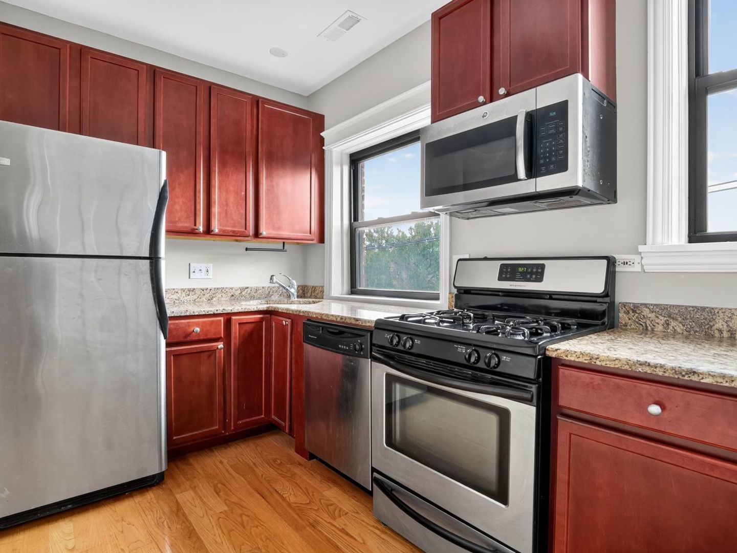 4613 N Paulina Street #3B, Chicago, IL 60640