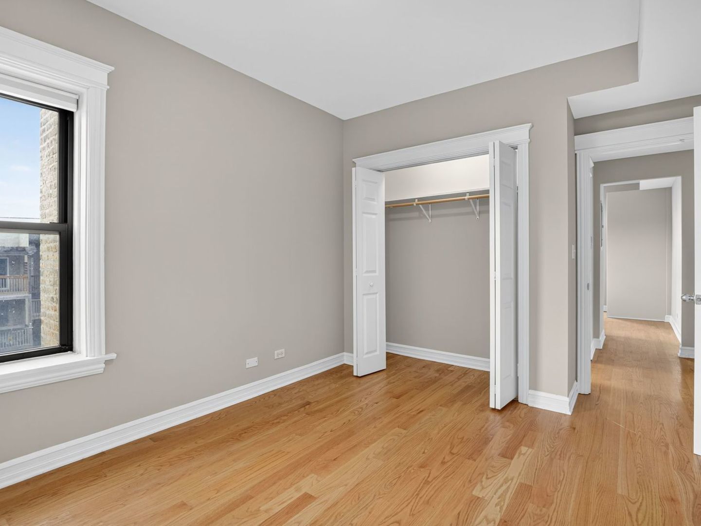 4613 N Paulina Street #3B, Chicago, IL 60640