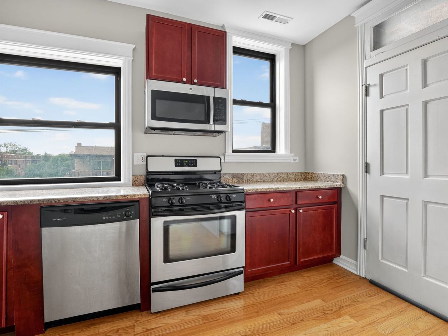 4613 N Paulina Street #3B, Chicago, IL 60640