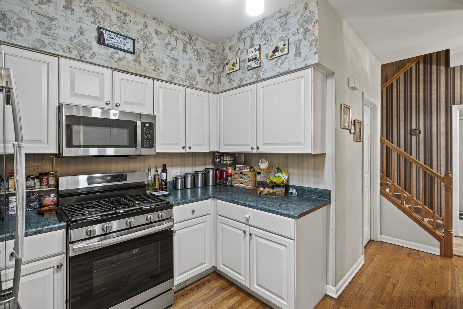 6725 N Cicero Avenue, Lincolnwood, IL 60712