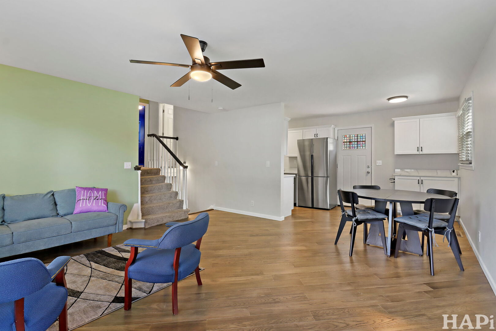 2807 Myang Avenue, McHenry, IL 60050