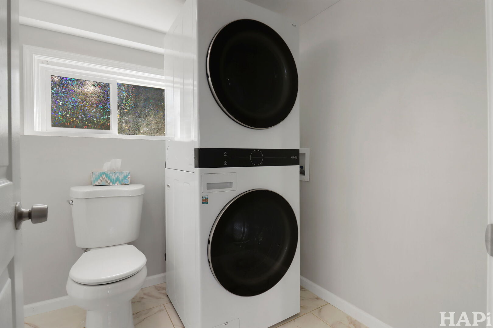 2807 Myang Avenue, McHenry, IL 60050