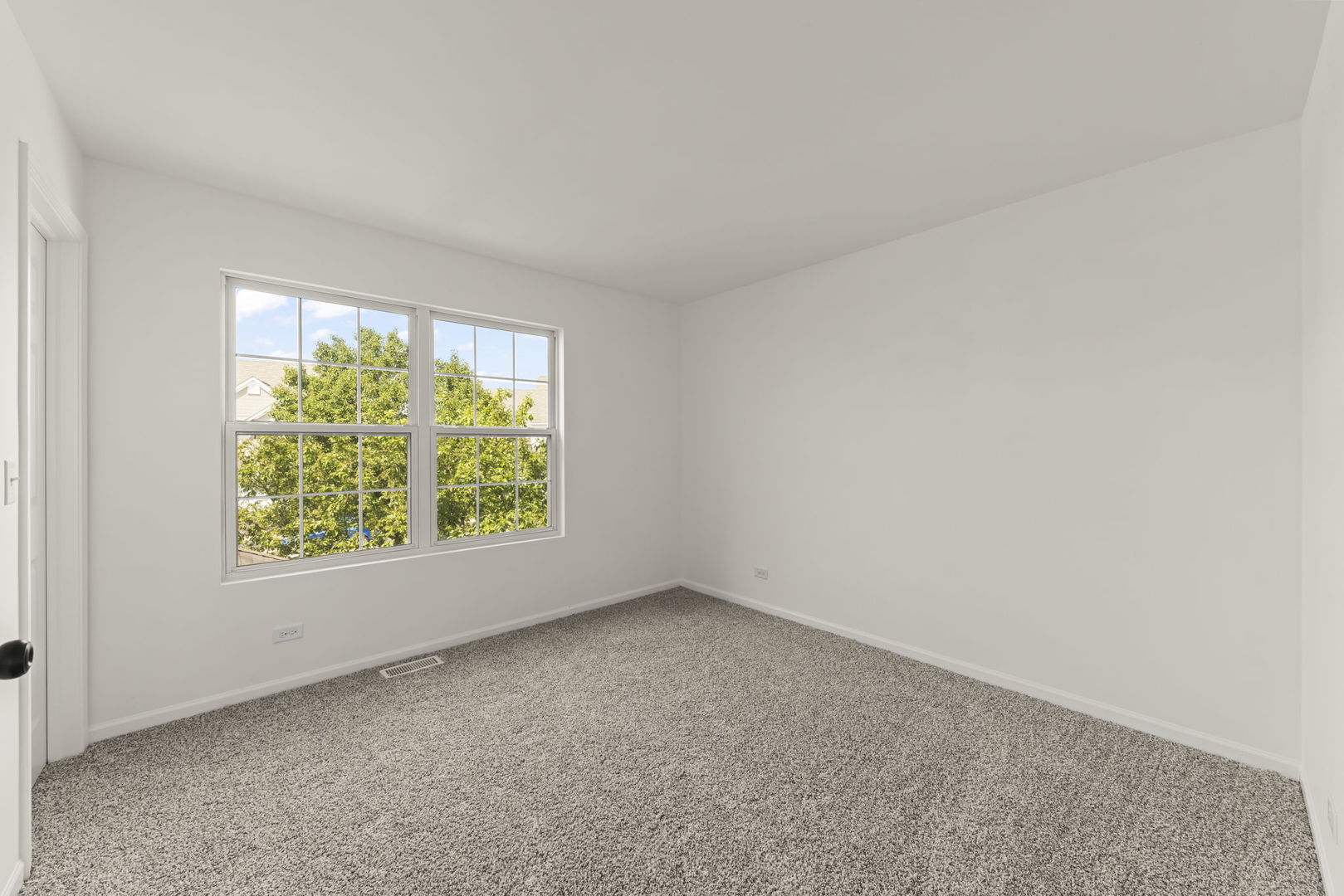 911 Bluebell Circle, Joliet, IL 60431