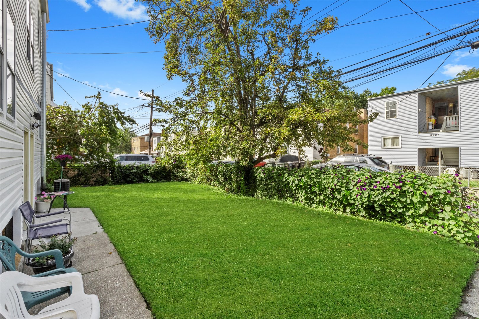 8926 Bronx Avenue #2B, Skokie, IL 60077