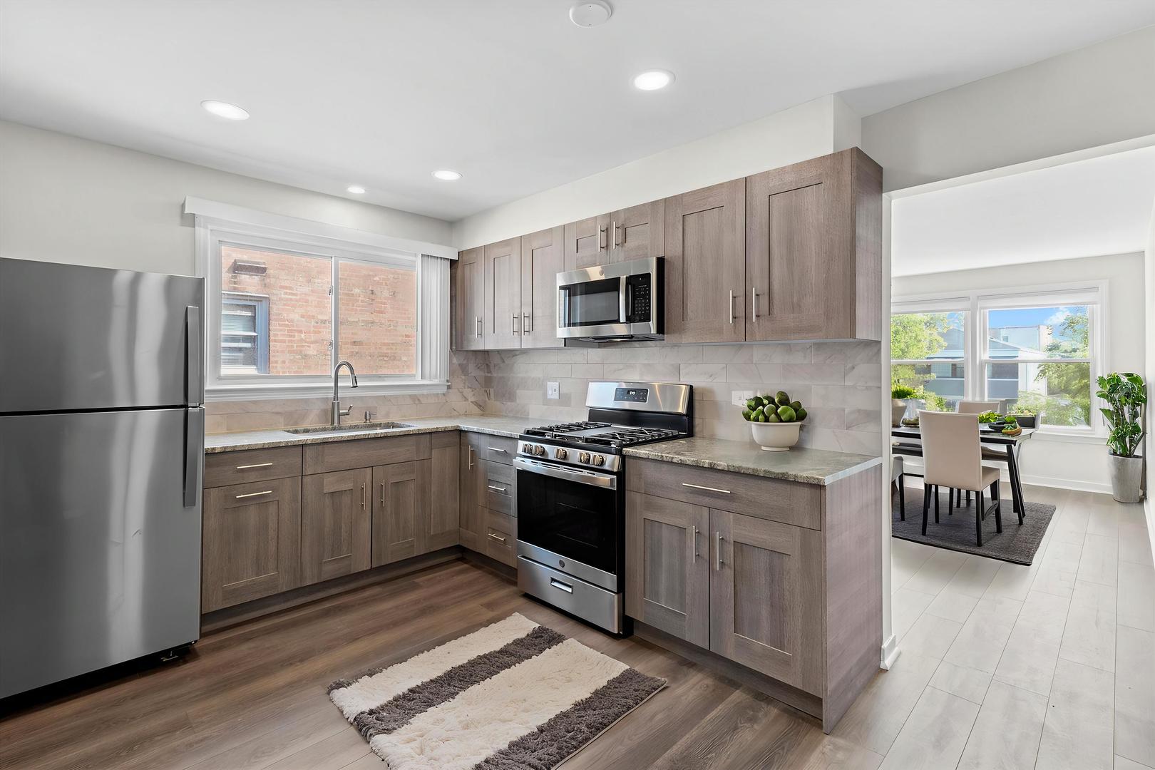 8926 Bronx Avenue #2B, Skokie, IL 60077