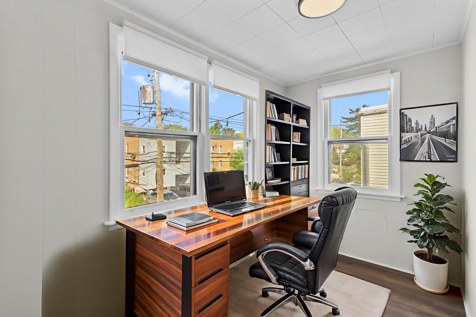 8926 Bronx Avenue #2B, Skokie, IL 60077