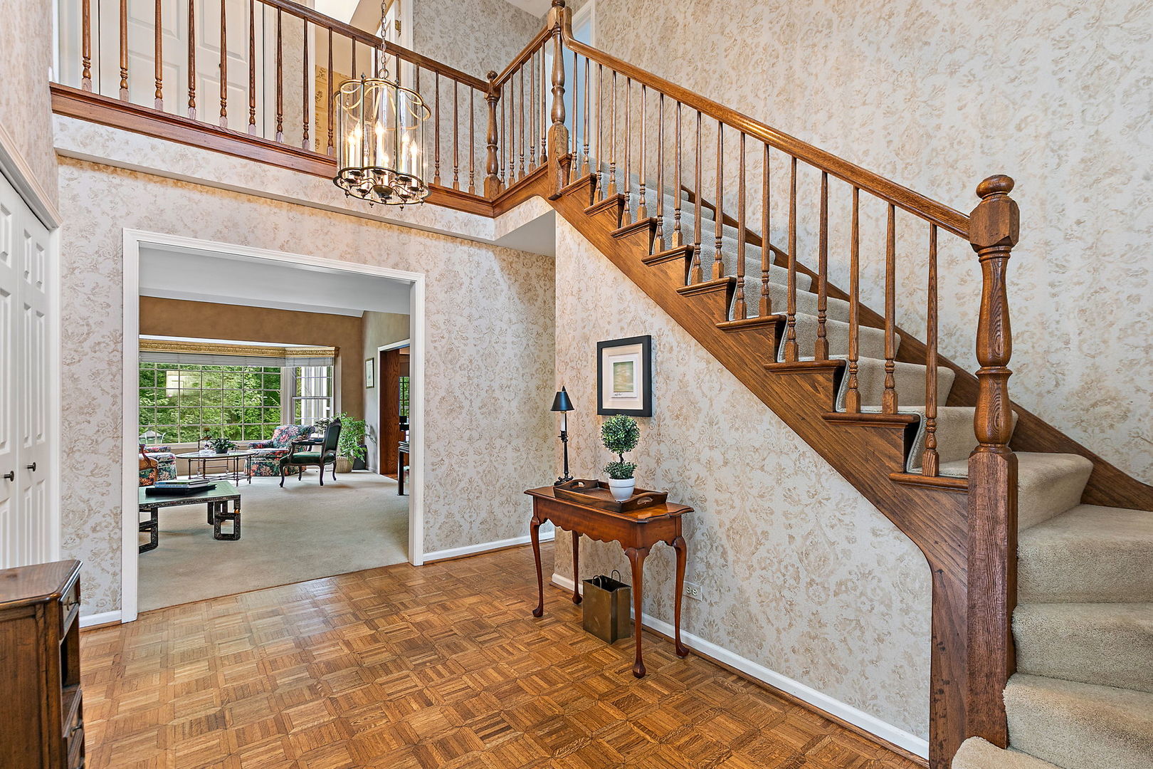 43 Ravenscraig Lane, Inverness, IL 60067