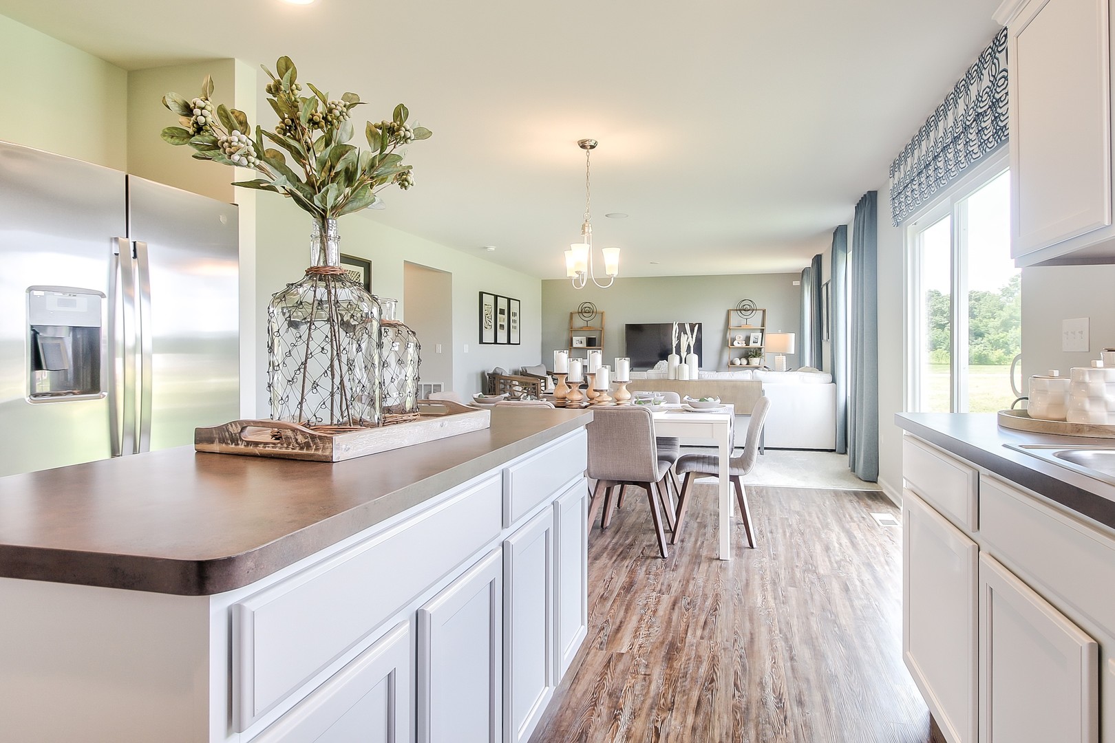 314 Monica Lane, Oswego, IL 60543