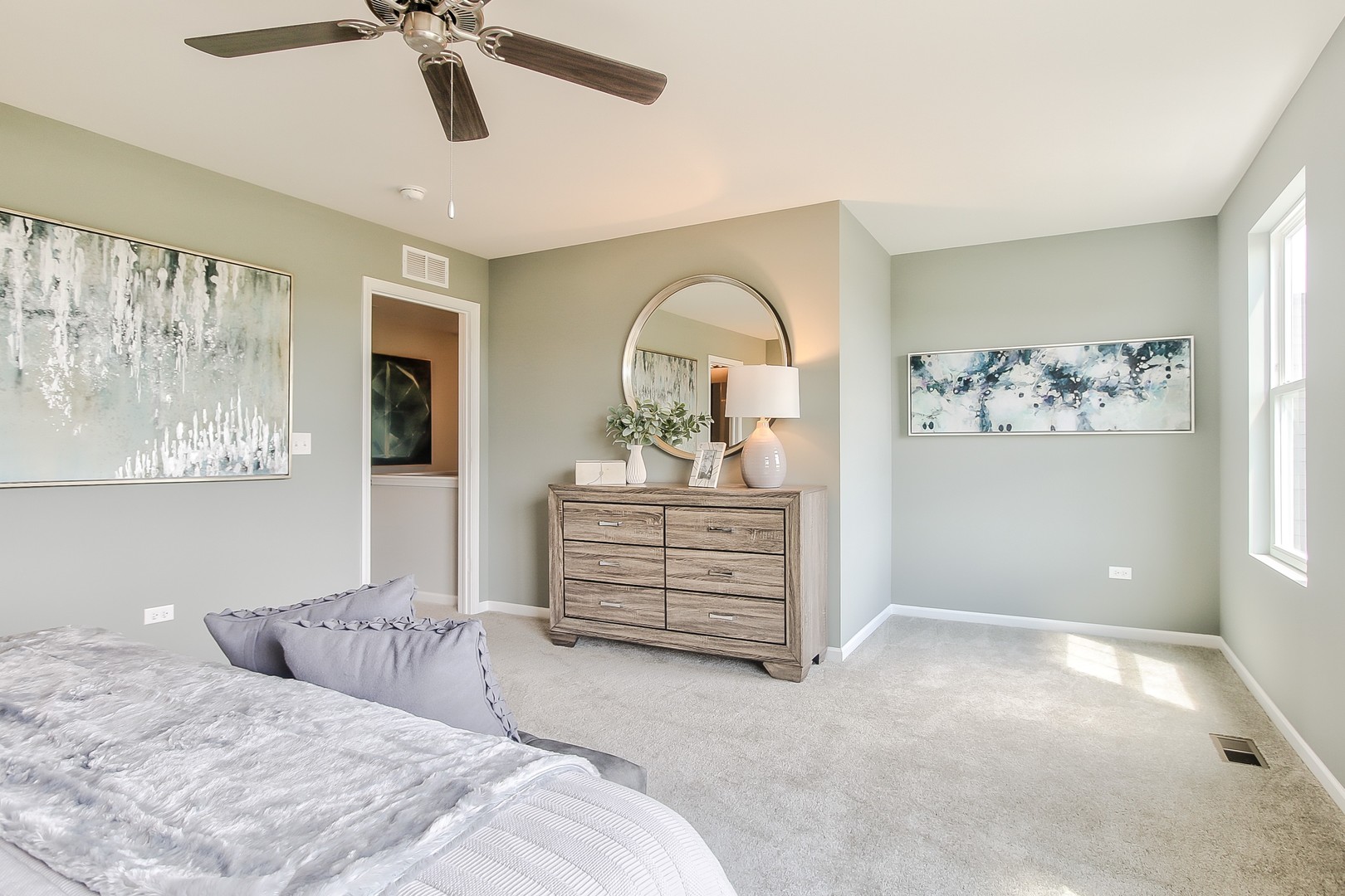 314 Monica Lane, Oswego, IL 60543