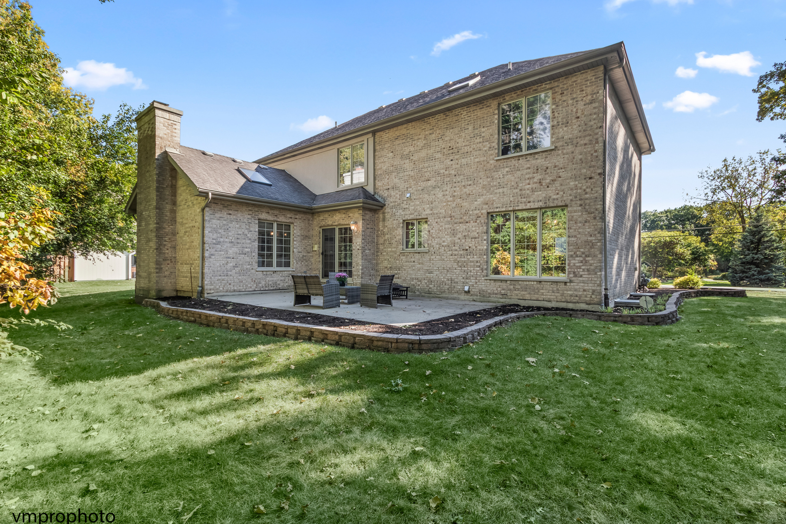 760 E Woodland Avenue, Addison, IL 60101