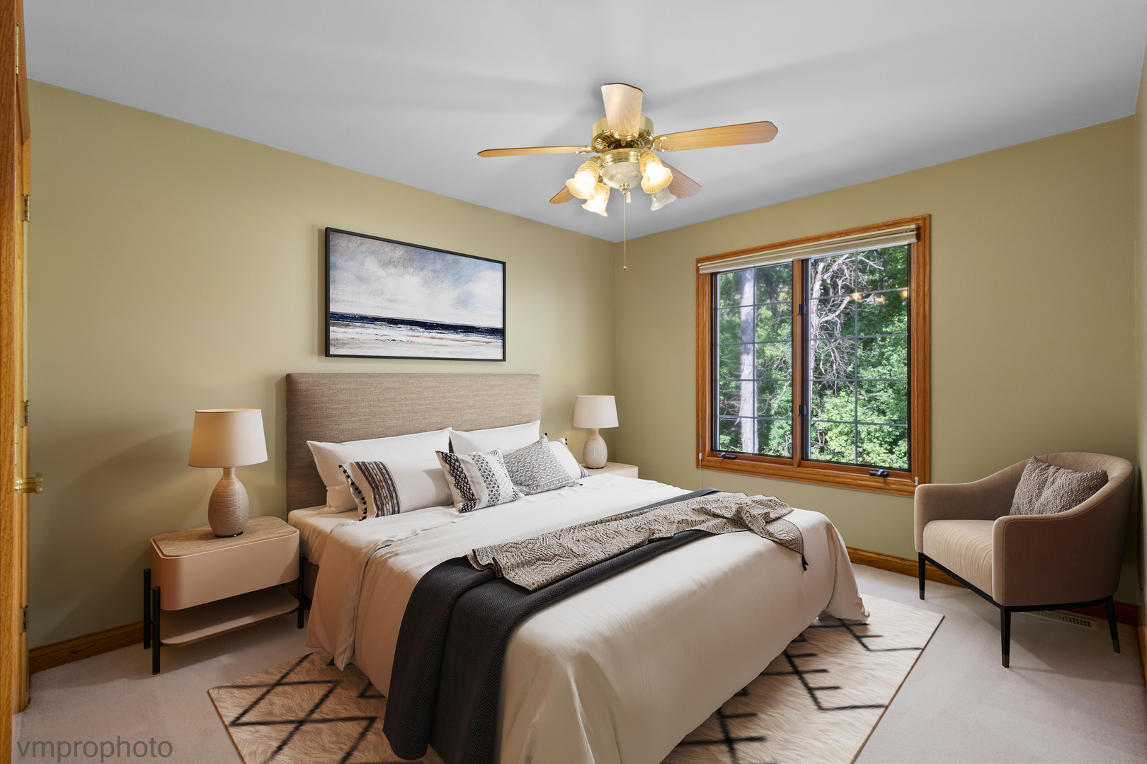 760 E Woodland Avenue, Addison, IL 60101