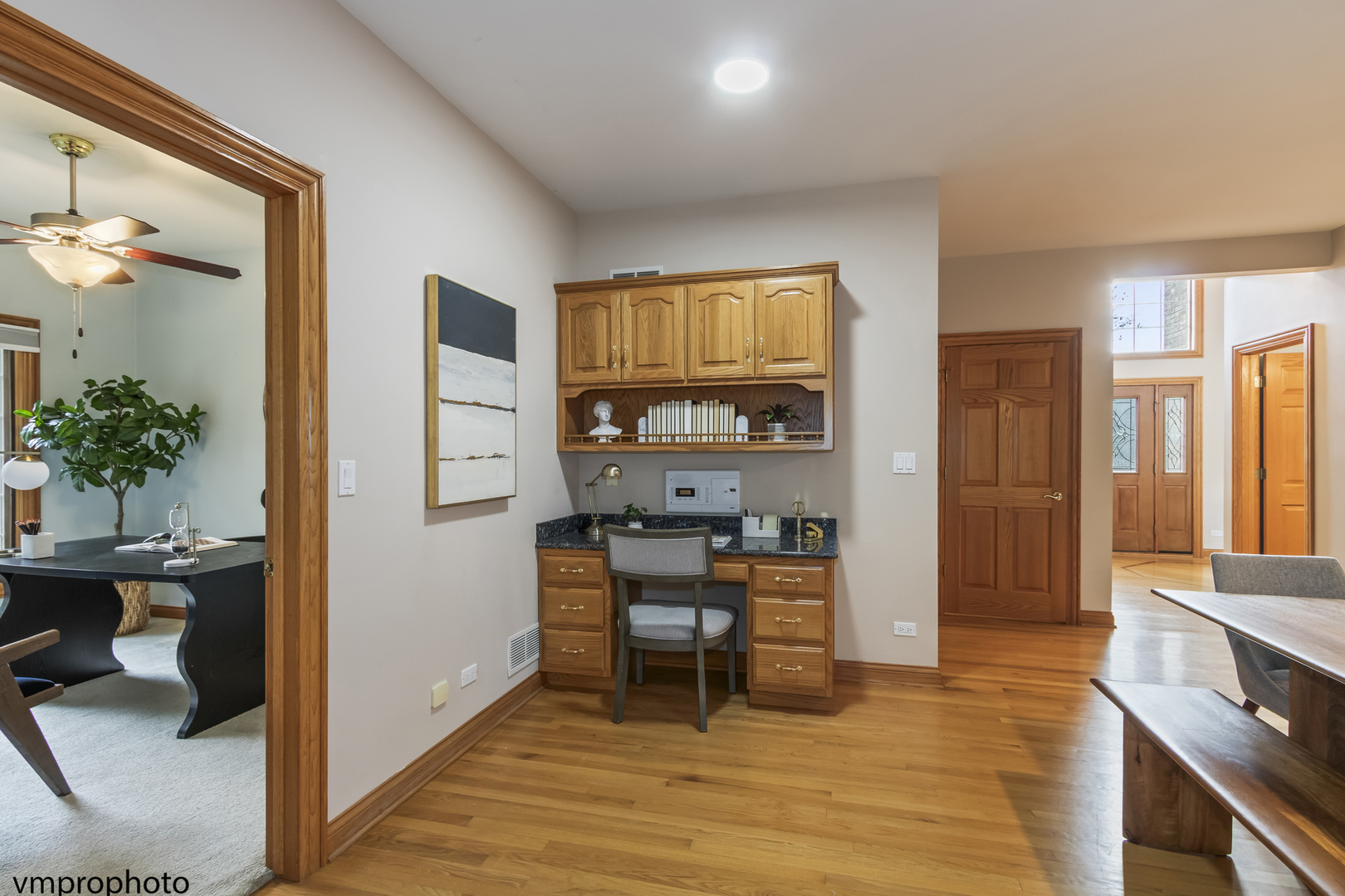 760 E Woodland Avenue, Addison, IL 60101