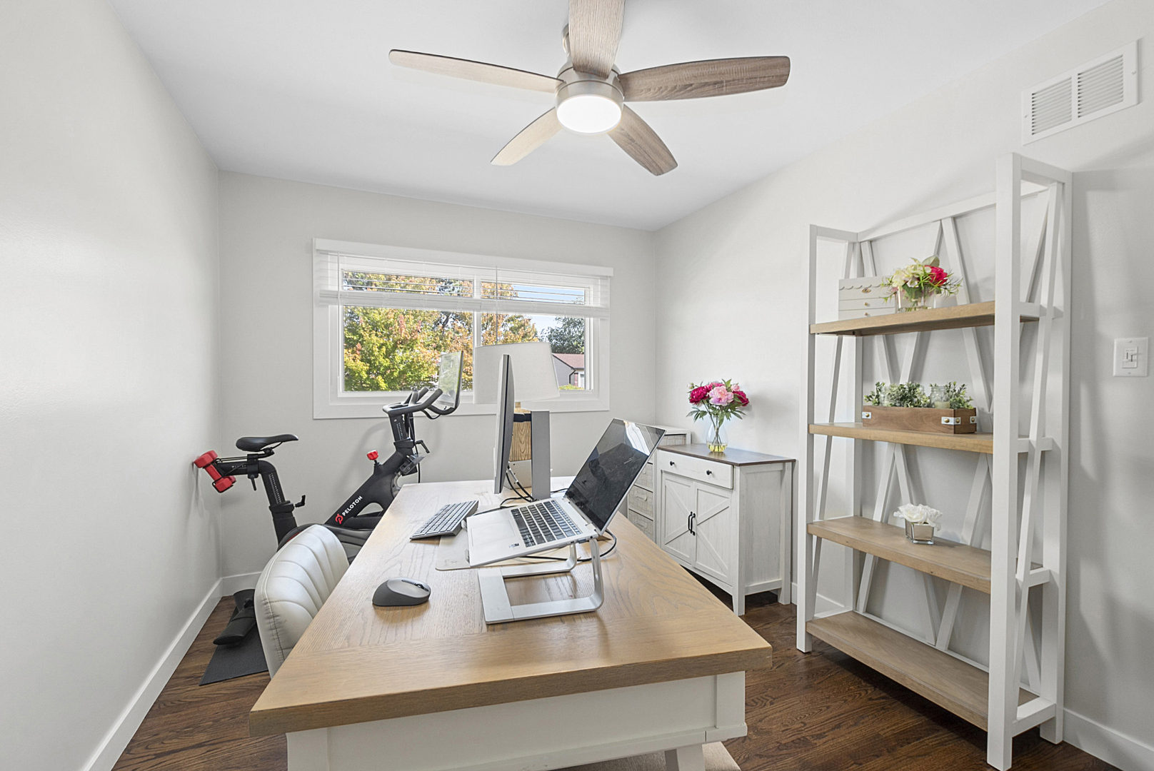 7433 163rd Place, Tinley Park, IL 60477