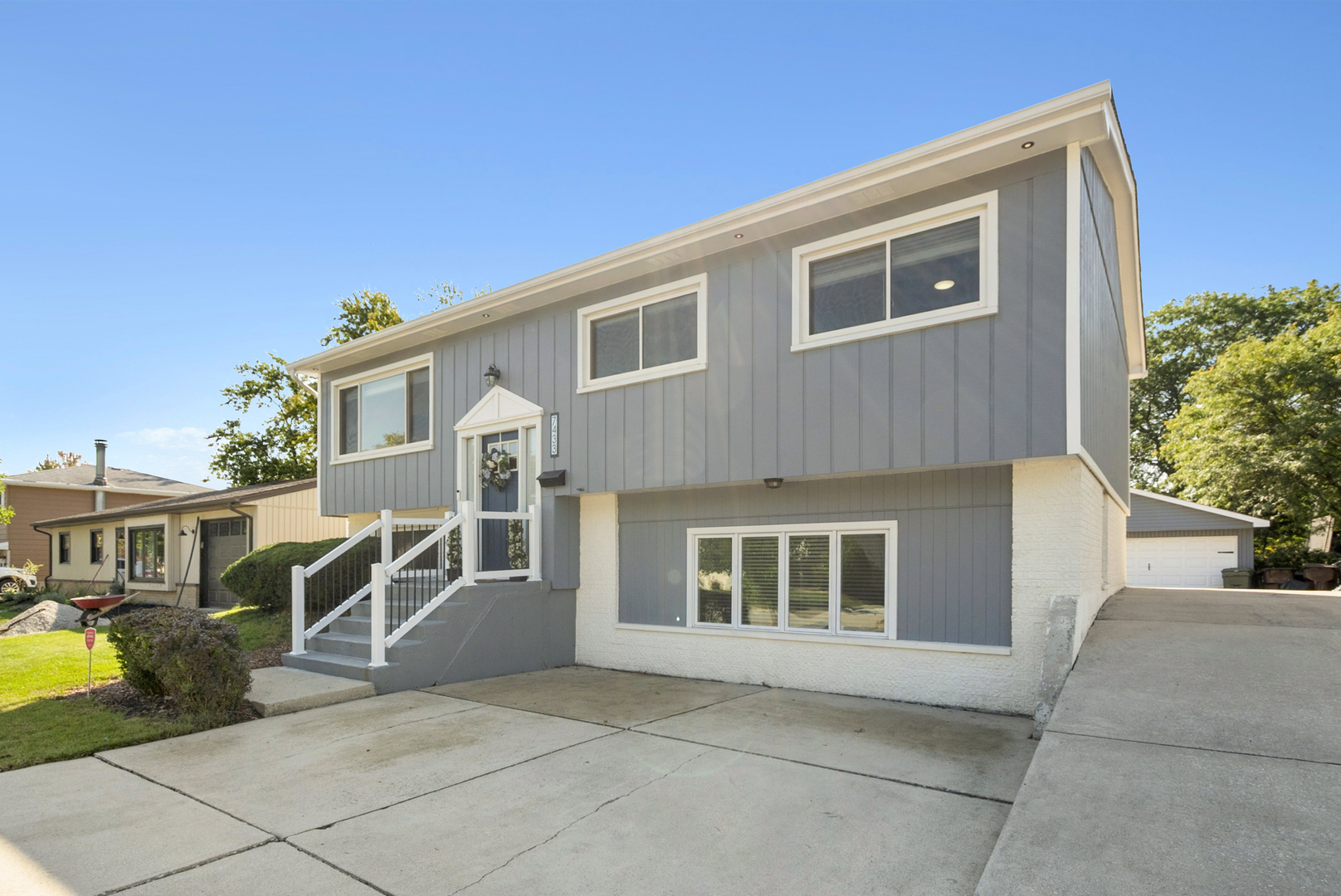 7433 163rd Place, Tinley Park, IL 60477