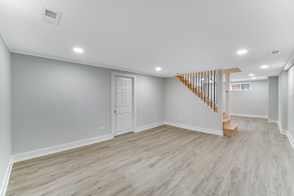 9701 S Avalon Avenue, Chicago, IL 60628