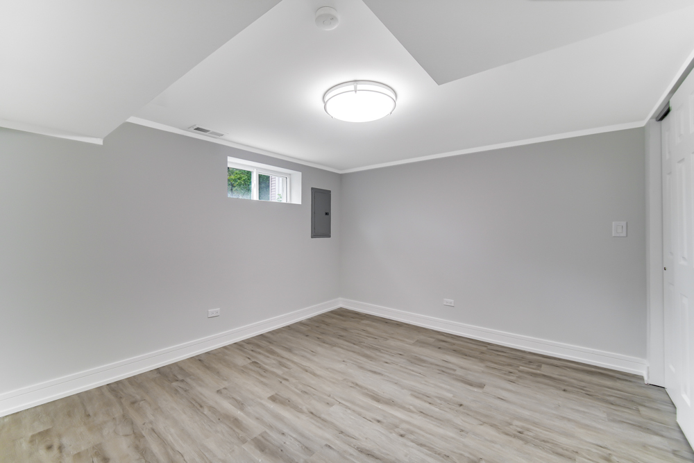 9701 S Avalon Avenue, Chicago, IL 60628