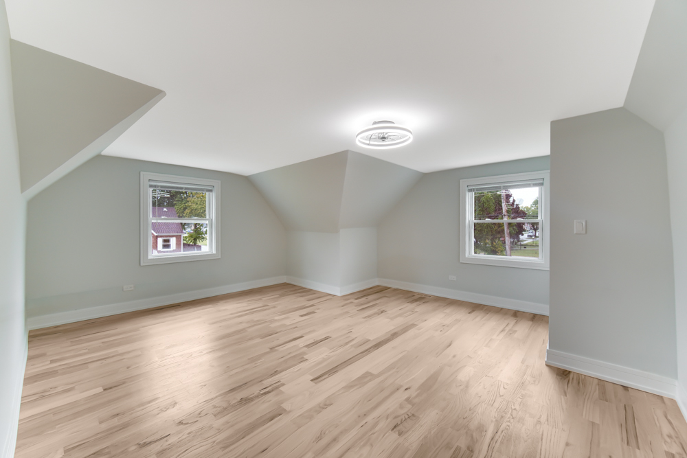 9701 S Avalon Avenue, Chicago, IL 60628